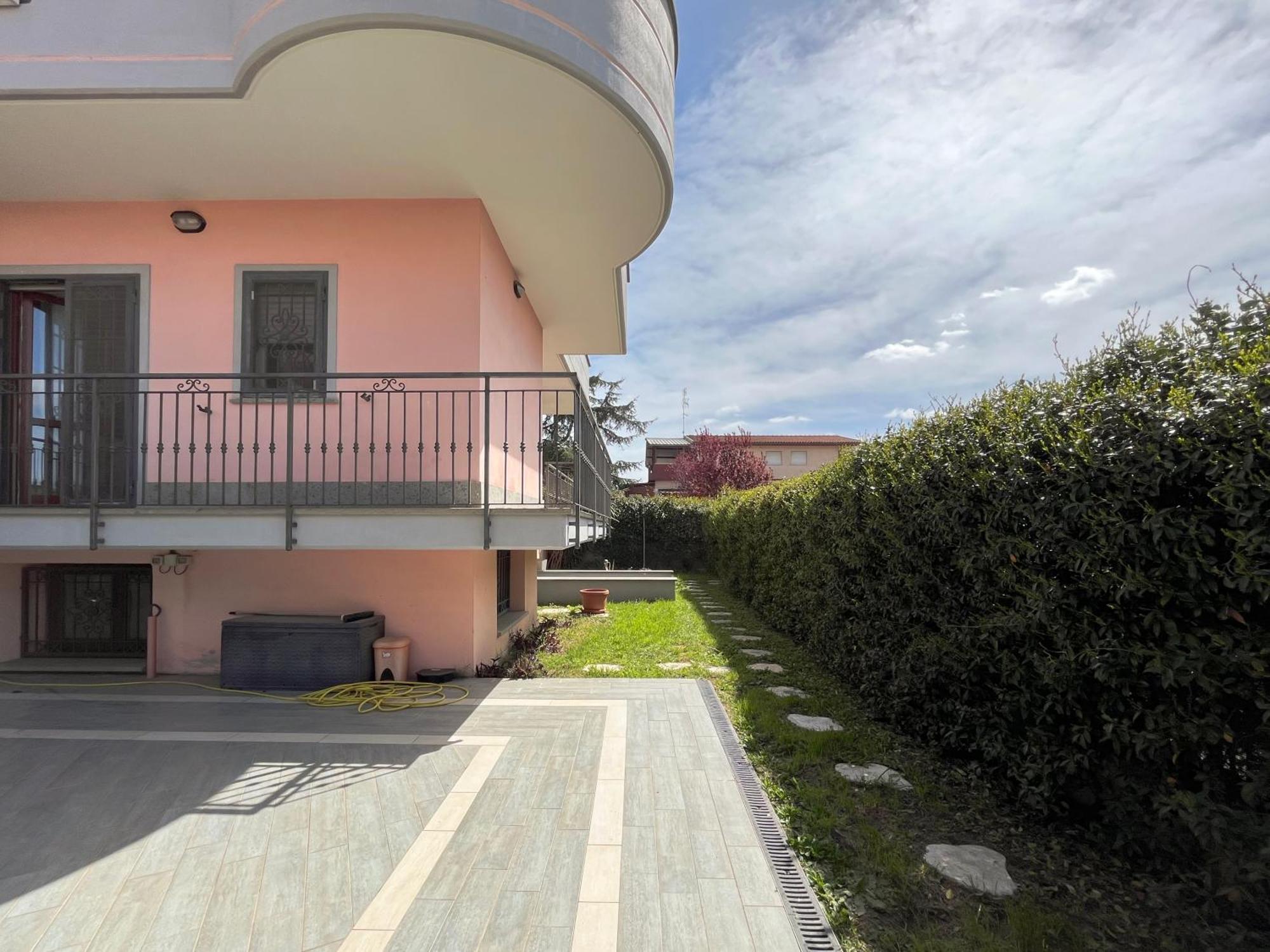 Oasi Holiday Anagnina Roma Exterior foto
